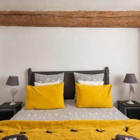 La Tour 1 Appartement Au Coeur Du Centre Ville Л'Іль-сюр-ла-Сорг Екстер'єр фото